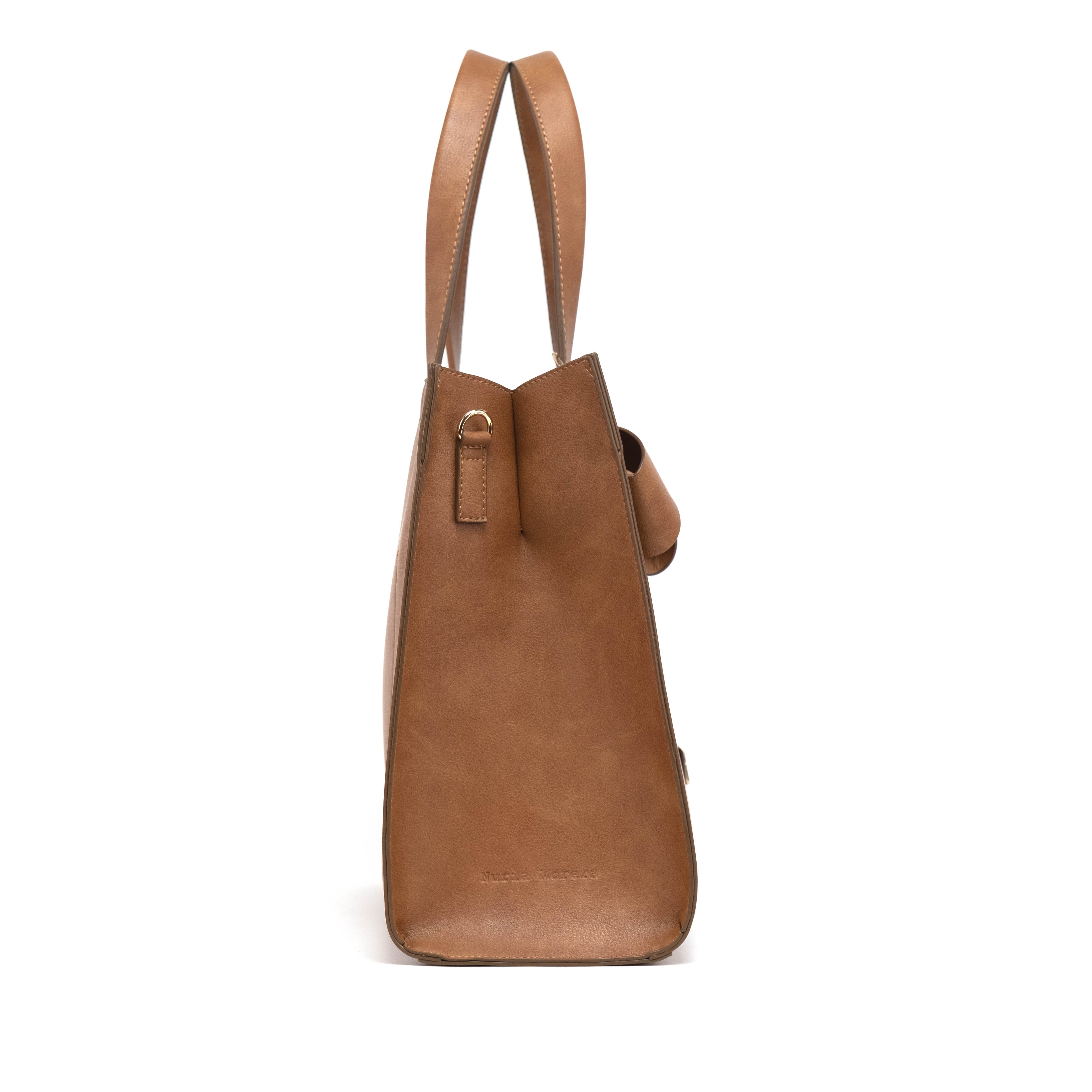 Tona Camel